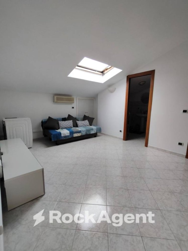1 bedroom Apartment in Carsoli, Italy No. 33794