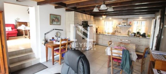 3 Schlafzimmer Haus in Saint-Germain-du-Bois, France, Nr. 300293 15