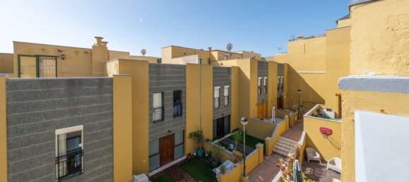 Dúplex de 3 dormitorios en Las Palmas De Gran Canaria, Spain No. 185893 22