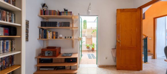 Dúplex de 3 dormitorios en Las Palmas De Gran Canaria, Spain No. 185893 10