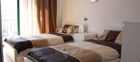 Apartamento T2 em Saint Julian's, Malta N.º 8545 6