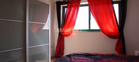Apartamento T2 em Saint Julian's, Malta N.º 8545 5