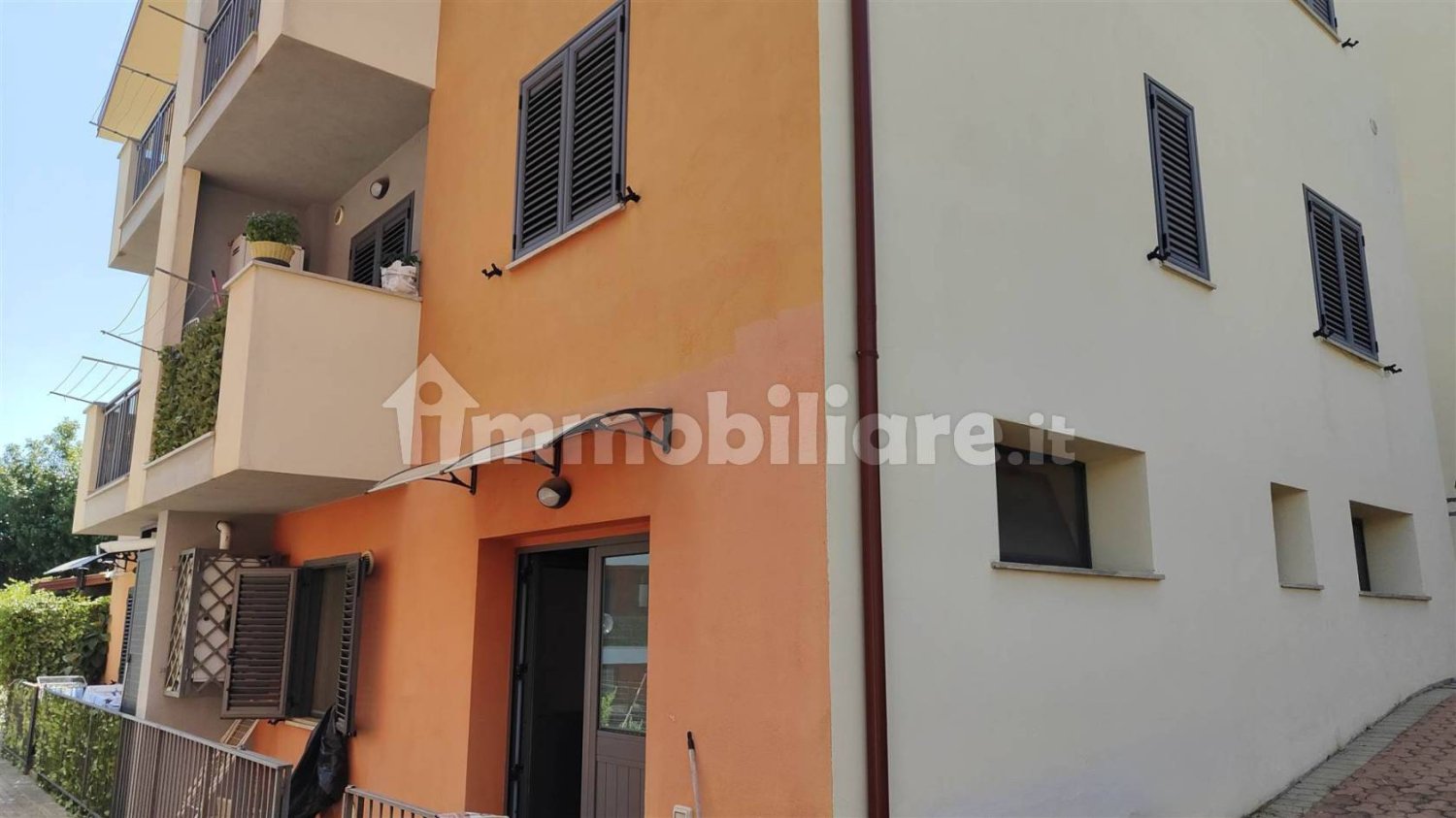 Apartamento T2 em Rende, Italy N.º 304957