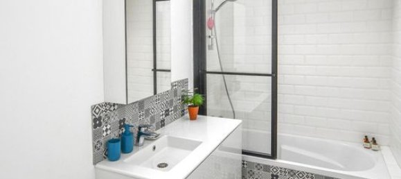 5 bedrooms House in Nanterre, France No. 186544 16