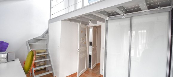 5 bedrooms House in Nanterre, France No. 186544 11