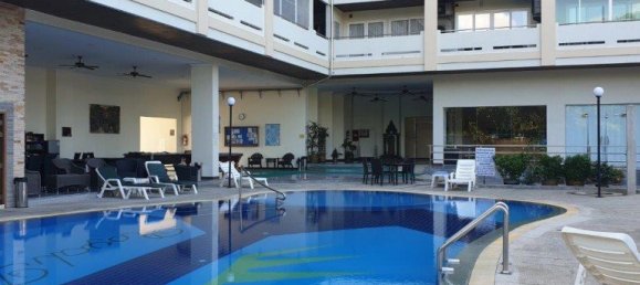 2 bedrooms Condo in Pattaya, Thailand No. 11653 2