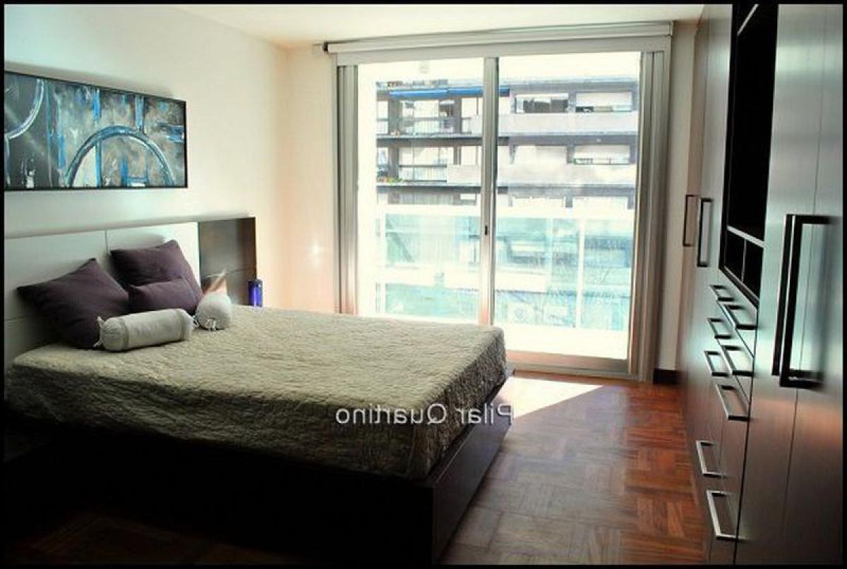 3 chambres Appartement à Montevideo, Uruguay No. 4038