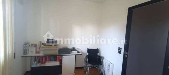 Apartamento de 2 dormitorios en Bari, Italy No. 202194 20
