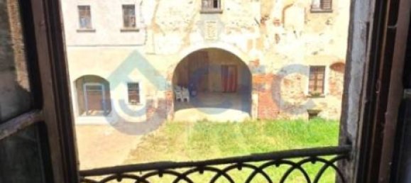 1 bedroom Apartment in Pavia, Italy No. 378752 5