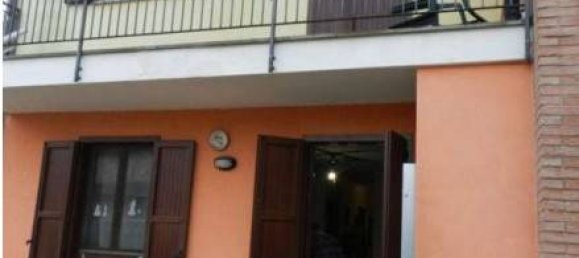 5 bedrooms Apartment in Spinadesco, Italy No. 96555 7