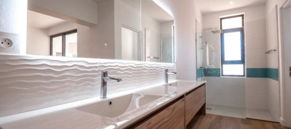 3 bedrooms Apartment in Tamarin, Mauritius No. 15 12