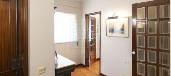 5 bedrooms House in Ermesinde, Portugal No. 112399 8