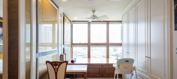 3 bedrooms Apartment in District 1, Vietnam No. 18400 6