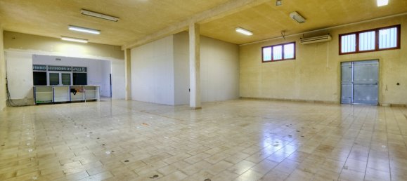 Коммерческая недвижимость 504м² в Бастия, Франция № 89629 2