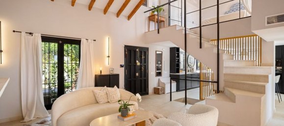 4 bedrooms Townhouse in Marbella, Spain No. 183925 4