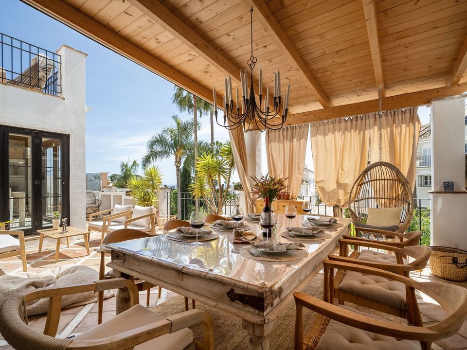 4 bedrooms Townhouse in Marbella, Spain No. 183925