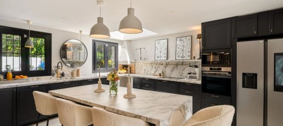 4 bedrooms Townhouse in Marbella, Spain No. 183925 11