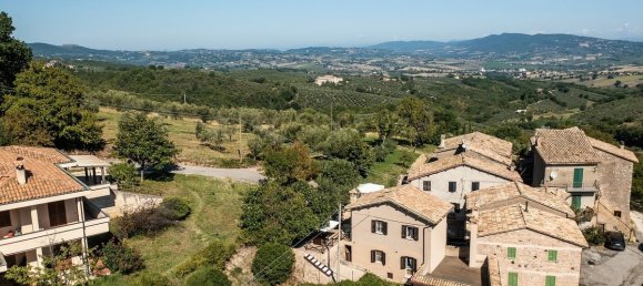 2 Schlafzimmer Haus in Giano dell'Umbria, Italy, Nr. 329534 3