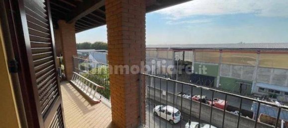 Офис с 5 комнатами в Кура Карпиньяно, Италия № 228263 12