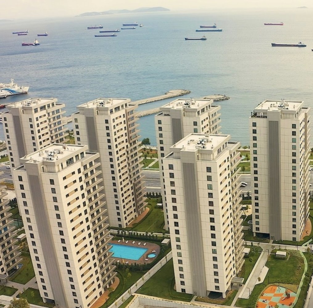 Apartment 4+2 in Istanbul, Turkey No. 9273