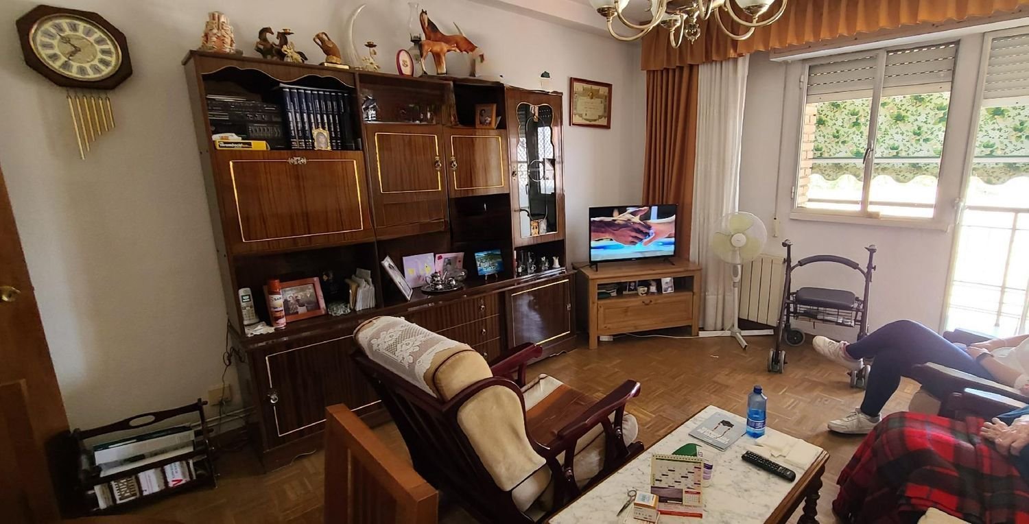 3 chambres Appartement à Mostoles, Spain No. 272728