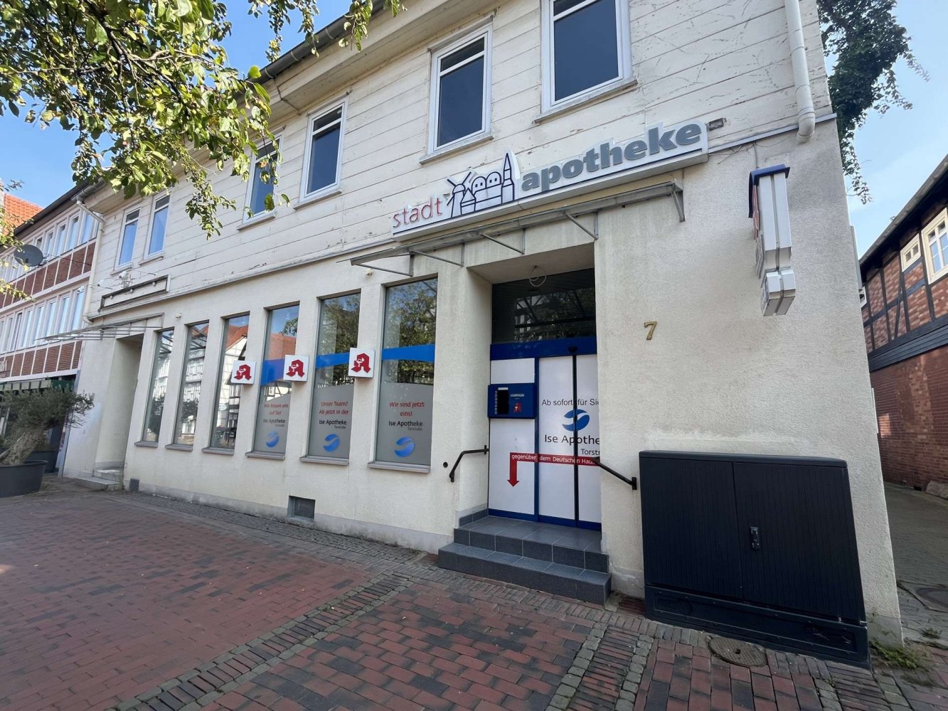 13 rooms Building in Gifhorn, Germany No. 46639