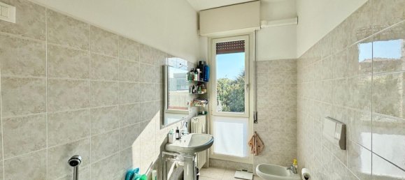 2 bedrooms Apartment in Bergamo, Italy No. 304161 4