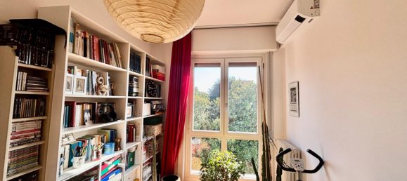 2 bedrooms Apartment in Bergamo, Italy No. 304161 2