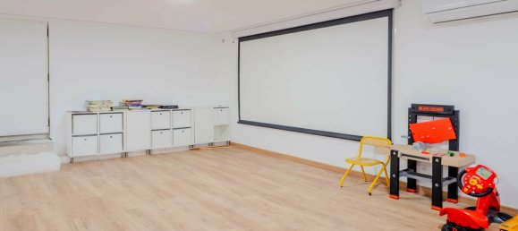 5 bedrooms Villa in Saint-Laurent-du-Var, France No. 285926 34