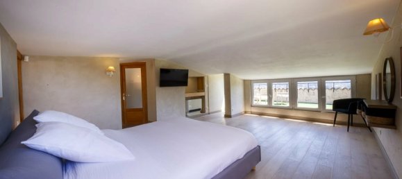 5 bedrooms Villa in Saint-Laurent-du-Var, France No. 285926 21