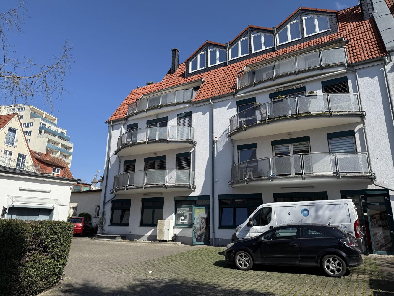 18غرفة بناية في Hochtaunuskreis, Germany رقم 296409