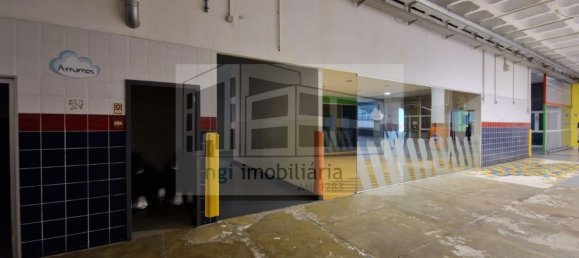 991m² Warehouse in Loures, Portugal No. 188874 25