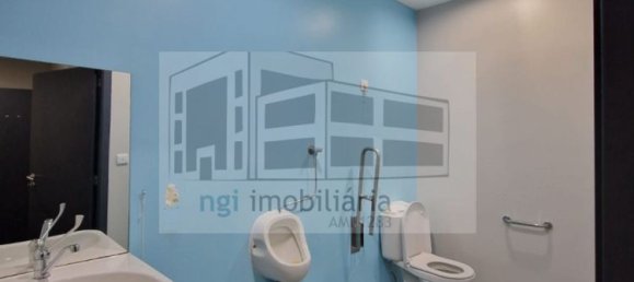 991m² Warehouse in Loures, Portugal No. 188874 13