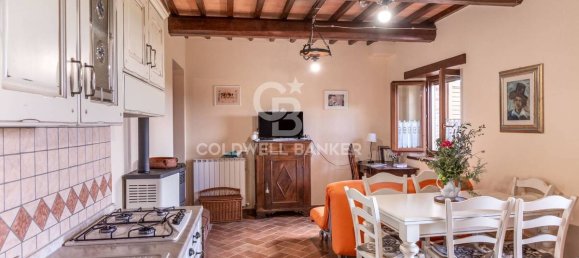 3 bedrooms House in Città della Pieve, Italy No. 332533 3