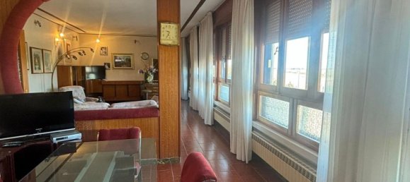 4 Schlafzimmer Wohnung in Comacchio, Italy, Nr. 371081 16