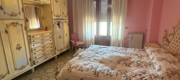 4 Schlafzimmer Wohnung in Comacchio, Italy, Nr. 371081 6