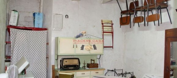 9 rooms House in Orvieto, Italy No. 47356 8