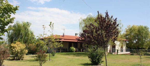 4 bedrooms Villa in Thermaic Gulf, Greece No. 6637 5