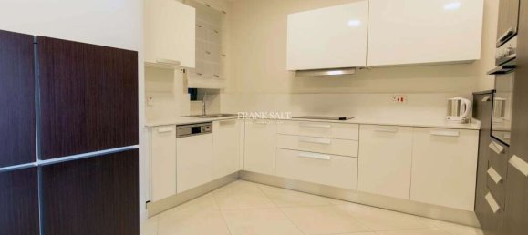 Квартира с 3 спальнями в Сан-Пауль-иль-Бахар, Мальта № 10733 10