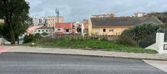 1000m² Land in Casal de Cambra, Portugal No. 12997 10