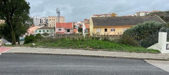 1000m² Land in Casal de Cambra, Portugal No. 12997 3