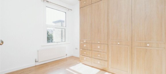 Casa T3 em East Ham, United Kingdom N.º 11402 6