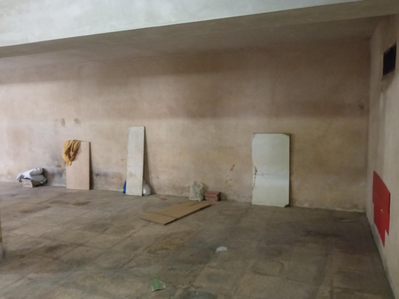 16m² Garage in Alicante, Spain No. 210485