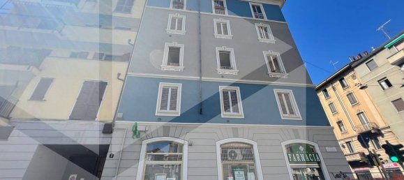 Apartamento de 2 habitaciónes en Milan, Italy No. 242238 7