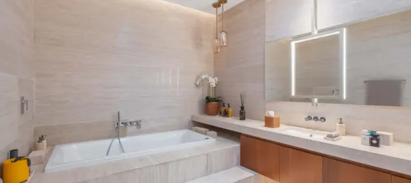 4 bedrooms Warehouse in Palm Jumeirah, UAE No. 105848 15