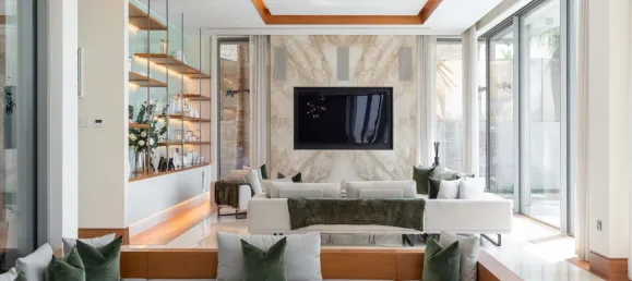 4 bedrooms Warehouse in Palm Jumeirah, UAE No. 105848 9