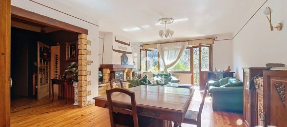 3 Schlafzimmer Haus in Fontoy, France, Nr. 235930 7