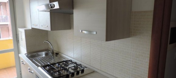 Studio à Vercelli, Italy No. 276045 2