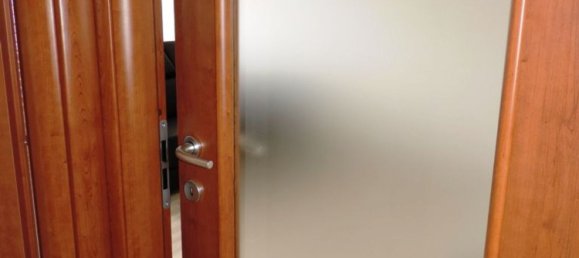 Studio à Vercelli, Italy No. 276045 10