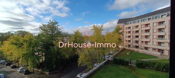 Estudio en Orleans, France No. 218625 11